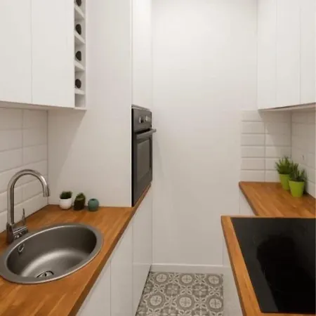 Sliczny Obok Manufaktury W Pelni Wyposazony-na Wylacznosc Parter-blok-darmowy Parking-blisko Orientarium-zoo- Aquapark Fala-cisza-wygoda-spokoj-wifi-samodzielne-zameldowanie-spokojna Okolica Swietna Lokalizacja 公寓 罗兹